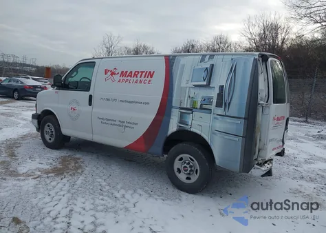 2019 GMC Savana 2500 Work Van z USA, uszkodzony, nr VIN 1GTW7AFG7K1340288